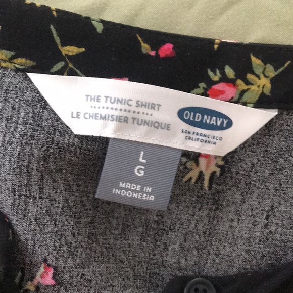 THE TUNIC SHIRT by Old Navy - Picture 2 of 6